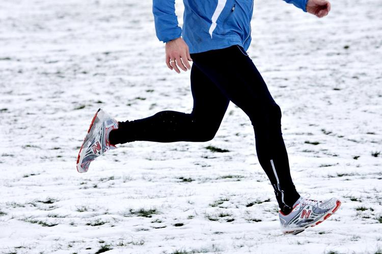 Løb er en populær træningsform. Dog bliver træningsformen mindre tillokkende om vinteren. 