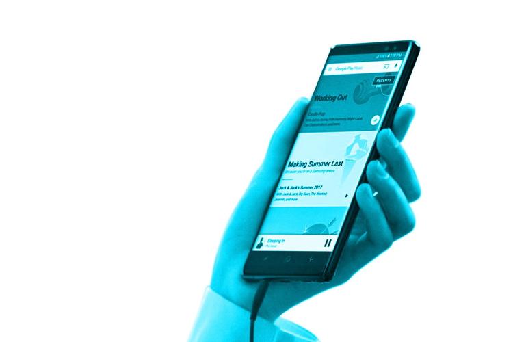 Med LTE-A Pro blive det at høre musik og se video i højeste kvalitet uden hakken. Visse smartphones som HTC's U11 og Samsungs Note 8 (billedet), understøtter allerede teknologien. 
