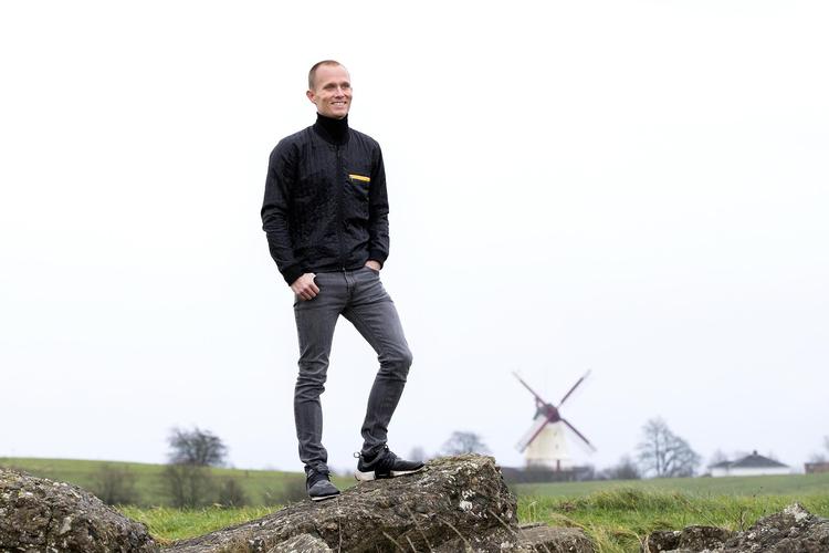 Peter Vestergaard Jensen flyttede fra Nørrebro til Sønderborg, hvor pengene rækker længere.  