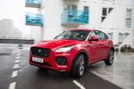 Jaguar E-Pace er et bud på en luksuspræget crossover. Det er en biltype, der har stor succes i mange lande. 