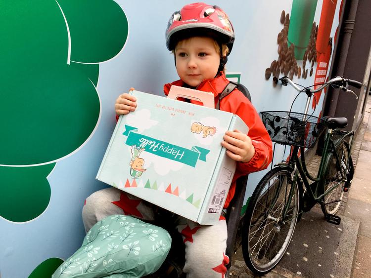 Der er lykke for en 4-årig i Happyhellos kasse, men abonnementsafdelingen er lige lovlig smart.  Charlotte Branner