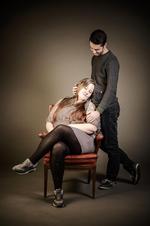 Khoshnaw var nervøs, da han og Christina skulle mødes første gang: »Jeg var nervøs for, om hun nervøs. Alle de dårlige ting, der står om udlændinge. Om man er kriminel og den slags. Det var derfor, hun havde sin veninde med. Men allerede da vi stod ud af bilen, kunne jeg se smilet hos hende«. Foto: Miriam Dalsgaard.  