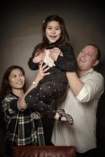 I et lille digt, som Ricki sendte, før han og Juliet mødtes første gang, skriver han: »Every day I miss Your voice, Every day I think we made the right choice. I'm sure we can make this work, I promise You this is no empty word«. 