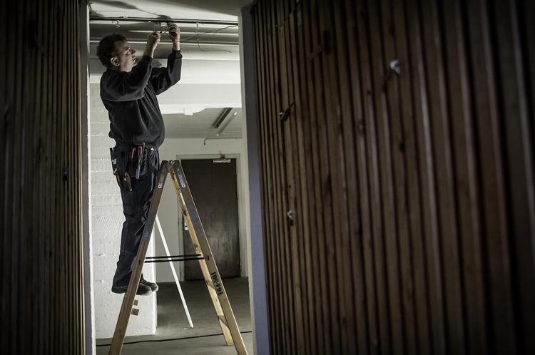 »I dag synes jeg nærmest, de gjorde mig en tjeneste«, siger Jørgen Bang Jensen, der fik en uddannelse som 46-årig. 