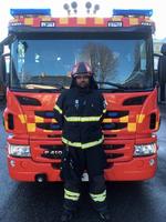 Michael Krobæks arbejdsdage er aldrig ens. Og det er noget af det bedste ved jobbet som brandmand, mener han. 