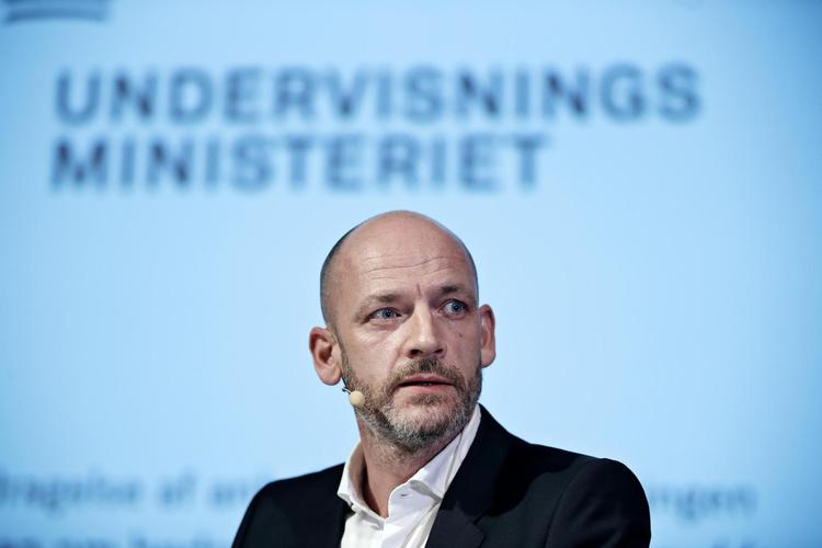 Stefan Hermann er ven med tidligere finansminister Bjarne Corydon, som siger, at vennen har »krudt i bagdelen på den gode måde«. 