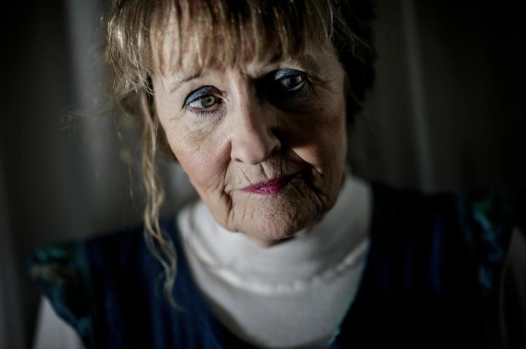69-årige Grete Pedersen måtte vente længe på at få svar på, om hendes kræftsygdom var så aggressiv, at hun skal have mere behandling. 