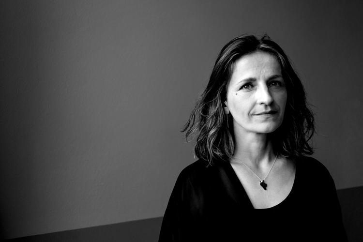 Nina Emeis har kendt Rohulla Arabzadeh i et halvt år og vil gå langt for at hindre en tvangsudvisning af ham til Afghanistan, hvor hun, i modsætning til de danske flygtningemyndigheder, vurderer, at hans liv vil være i fare. 