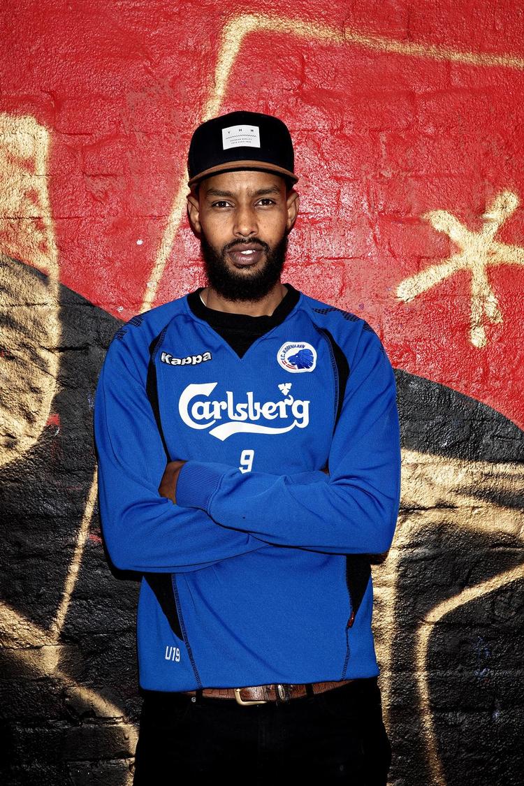 Abdi Osman elsker Nørrebro, men mener, det er et kæmpe problem, at bandekrigen er eskaleret så meget i området. 