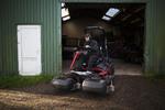 At arbejde i naturen giver en følelse af frihed, fortæller greenkeeper Jarl Tranekær Jørgensen. 
