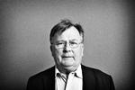 Forsvarsminister Claus Hjort Frederiksen har tidligere været på vagt for Danmark. Som værnepligtig oplevede han Sovjetunionen, den kolde krig og risikoen for en invasion i Køge Bugt. I dag skal han som forsvarsminister forberede forsvaret på det nye og mere aggressive Rusland. 