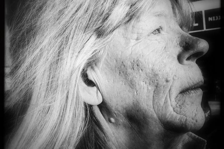 doc6xupqph6yk71l6axb204