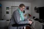 Tenna Skjoldan oplevede det som et ulideligt psykisk pres at være i ressourceforløb og leve med frygten for at miste sine ydelser, hvis hun ikke levede op til kravene. »Du skal være frisk i pæren for at klare det danske system«. Arkivfoto. 
