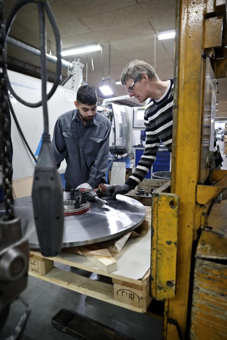 24-årige Ibrahim drømte om at blive automekaniker, da han gik i skole i Høje Gladsaxe. I dag arbejder han på en metalfabrik i Rødovre. Jens Dresling