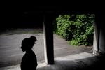I Syrien skulle Aisha læse Koranen, lave mad og gøre rent. Intet andet. Skolegang var forbudt. Peter Hove Olesen/POLFOTO