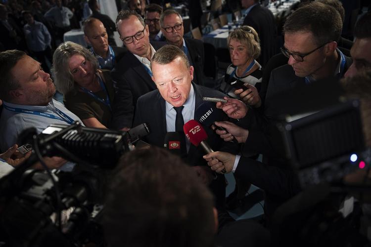 Regeringens planer om nye udflytninger af statslige arbejdspladser får Venstres byrødder og borgmesterkandidater til at lobbye for at få regeringen til at sende statslige arbejdspladser til deres egn. 