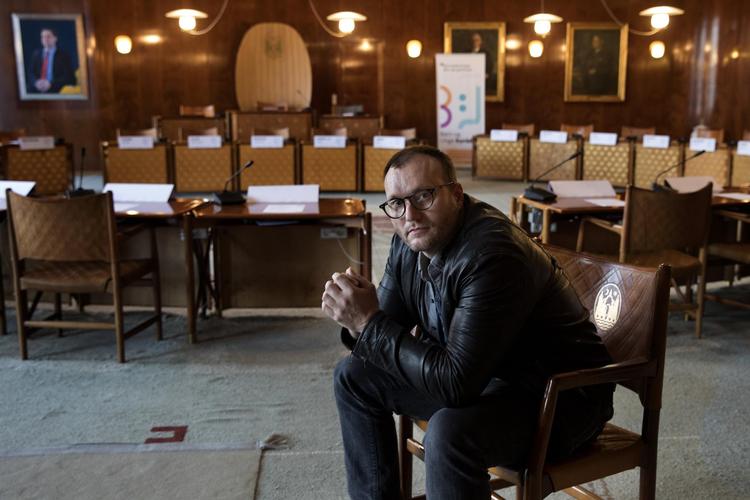 Lars Boje Mathiesen fra Nye Borgerlige er ene mand om at tale byrådet imod. 