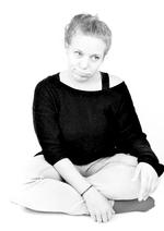 Komikeren Ane Høgsberg (PR-foto) 