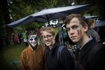 Jonathan Fabricius Ravat (tv.), 17, Elias Hänninen Pedersen, 15, og Timothy James Karlos Martin, 16, er undtagelsen, der bekræfter reglen. Det er svært at finde klare holdninger på Ungdommens Folkemøde, men de tre vil slå et slag for klimapolitik 
