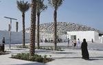 For få uger siden åbnede Louvre en filial i Abu Dhabi. Vestlig kunst har kronede dage i Golfen. 
