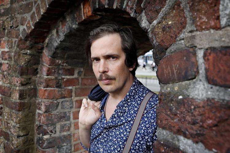 Forfatter og  musiker Kristian Leth er optimist, hvad angår frem tiden, og tror ikke på dommedagsprofetierne, når det gælder klimakrisen.  Foto: Jens Dresling Jens Dresling