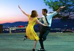 La La Land, der byder på stjerner, sang og dans, tegner til at blive en af 2017s store prisslugere. 
