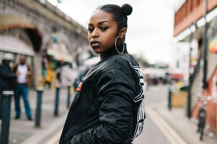 Et af de nyeste talenter i britisk hiphop er den 23-årige rapper Nadia Rose. Hun gæster Rust på lørdag. 