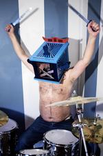 Du kan møde den højtråbende og politisk ukorrekte børnevært Onkel Reje 2. påskedag. 