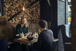 Tidens modebrunch serveres, så hver ret er i egen skål. Det er appetitligt – også hos Little Birds. Men brødkurven er en ommer. 