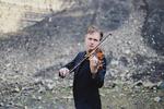 På fredag og lørdag får DR SymfoniOrkestret besøg af den spanske dirigent Juanjo Mena og den norske violinist Henning Kraggerud. 