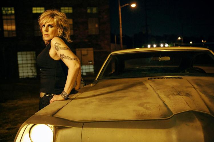 Lucinda Williams er med på listen, som radiostationen NPR for nylig sammensatte over de 150 bedste album af kvindelige musikere. 