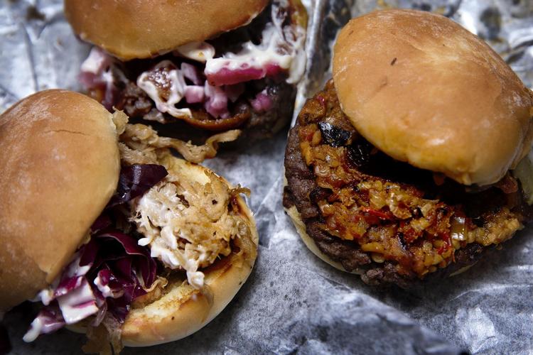 Sliders vandt i 2015 Ibyen-prisen for Byens bedste burger. 