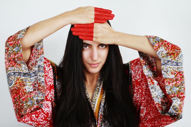 En af Sveriges mest interessante musikalske skikkelser, Mariam Wallentin, spiller koncert i Store Vega i morgen aften.  