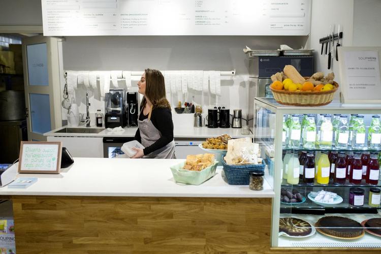 Soupherb tilbyder kolde og varme supper samt søde desserter  med afsæt i Sandra Puglieses innovative opskrifter. 
