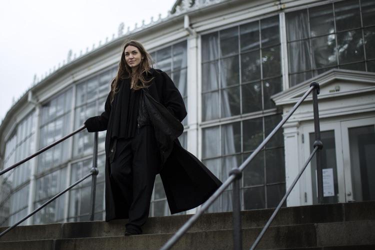 Botanisk Have er et magisk sted for musikeren Sophia Maj alias Ellis May. Søndag spiller hun i Rundetaarn i indre by under Frost Festival. 