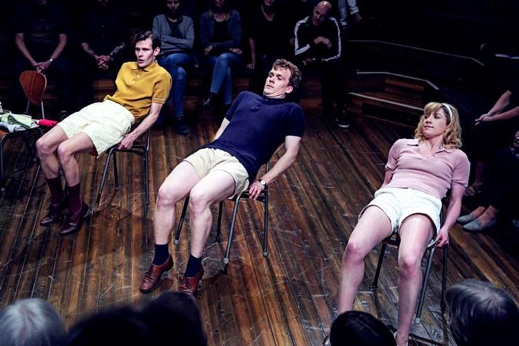 Spændingen er skam i orden på CPH Stage, der løber af stablen 31. maj og frem til 9. juni.  Pr-foto: fra 'Den kroniske uskyld': Camilla Winther/Det Kgl. Teater