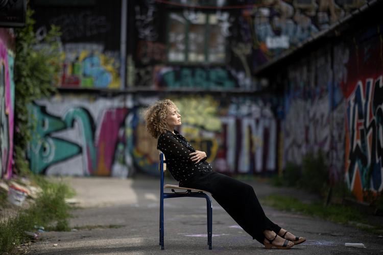 Saxofonisten Sonja LaBianca elsker at bo på Nørrebro, da det er et af de steder, hvor diversiteten er størst og så er der altid liv i gaden.  Peter Hove Olesen/POLFOTO