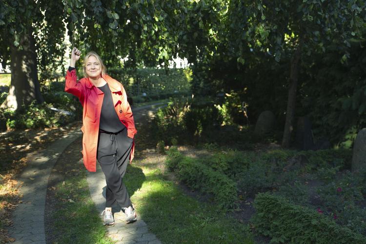 Skuespiller Mette Horn kommer gerne på Holmens Kirkegård. Denne sæson er hun bl.a. aktuel på Folketeatret i forestillingen 'Drengen, der ville være vægtløs’, som har premiere på Folketeatret 16. oktober.  Therese Jægtvik