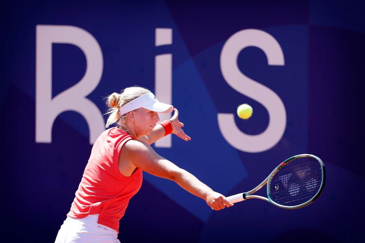 Clara Tausons OL-debut blev ganske kort. 1 time og 14 minutter tog det, før hun havde tabt til Bianca Andreescu. Foto: Jens Dresling