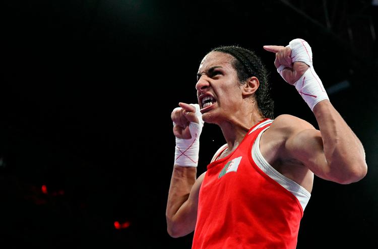 Imane Khelif er blevet centrum for et politisk slagsmål, efter at det kom frem, at den algeriske bokser sidste år blev udelukket fra VM, men alligevel er med ved OL.  Foto: Mohd Rasfan/Ritzau Scanpix