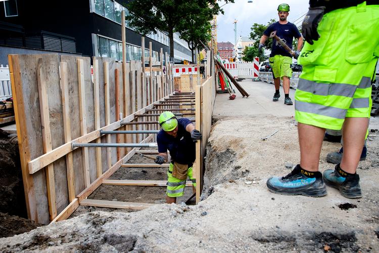 Mænd med hårdt fysisk arbejde lever i gennemsnit kortere end andre grupper. Skal de så stadig have samme pensionsalder?  Arkivfoto Finn Frandsen