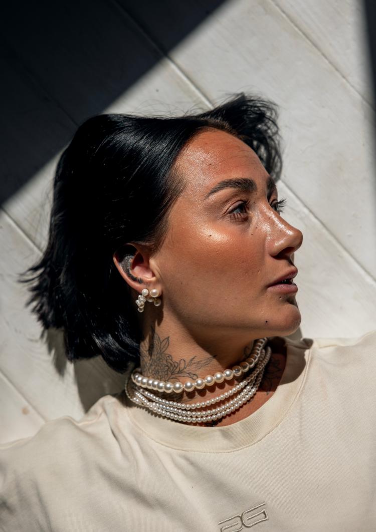 Sarah Tiedt lægger fuld makeup, selv hvis hun bare skal være hjemme og skrive fakturaer. Hvis hun ikke føler sig smuk, har hun en dårlig dag.  Foto: Nicolai West