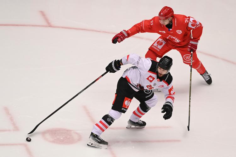 Ishockeyklubben Aalborg Pirates har været ude i noget af et økonomisk stormvejr.  Foto: Jaroslav Ozana/AP/Ritzau Scanpix