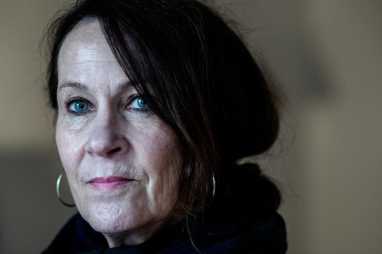 Den norske forfatter Vigdis Hjorth skaber debat med sine bøger. Som ofte går tæt på egne og andres virkelige oplevelser. Foto: Annika Byrde