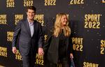  Michael Laudrup med hustruen Siw til prisuddeling i 2022. Parret vandrer ofte ved deres sommerhus ved Dronningmølle, men i podcasten går Laudrup ruten med nyhedsværten Mikael Kamber. Foto: Claus Bonnerup/Claus Bonnerup