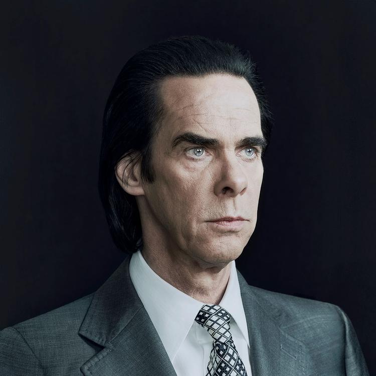 Det religiøse billedsprog har altid stået Nick Cave nær, men det er alligevel noget af et skridt at lade det 18. album med The Bad Seeds ende med det rene julekor. Foto: PR-foto: Ian Allen