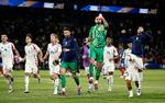 Med hurtige, kvikke kombinationer og tydelige spilmønstre udspillede italienerne i perioder Frankrig og vandt 3-1 i Paris. Foto: Benoit Tessier/Ritzau Scanpix