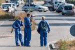 Betjente og kriminalteknikere var massivt til stede på Kulbanevej i København efter knivstikkeriet. Foto: Steven Knap/Ritzau Scanpix