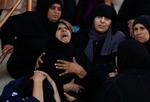 Mindst 40 personer meldes dræbt i et israelsk luftangreb i byen Khan Younis. På billedet ses en sørgende palæstinensisk kvinde ved et angreb på Khan Younis for nogle dage siden. Foto: Mohammed Salem/Ritzau Scanpix