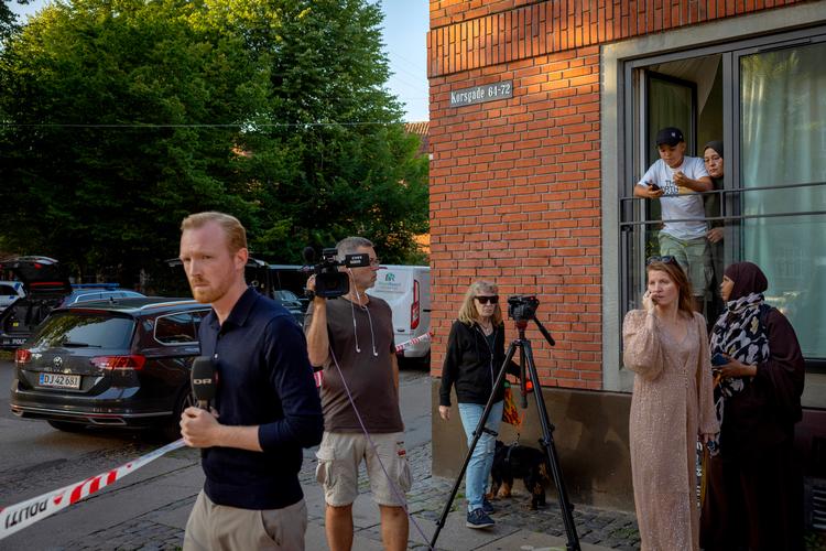  En dansk mand, mistænkt for flere drabsforsøg i København, er blevet anholdt i Dubai, oplyser politiet. Et af de seneste drab er fra Nørrebro i København i sidste måned, hvor en 43-årig mand blev dræbt. Det er endnu uklart, om den anholdte har relation til den sag. Foto: Miriam Dalsgaard